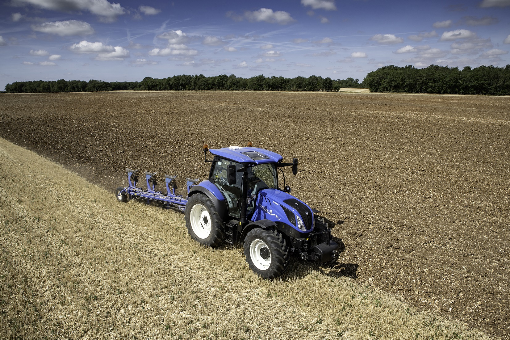 NEW HOLLAND T5.120 DYNAMIC COMMAND RANGE